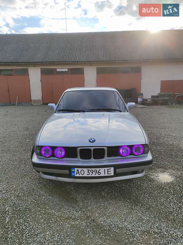 Bmw 5 series (1991)