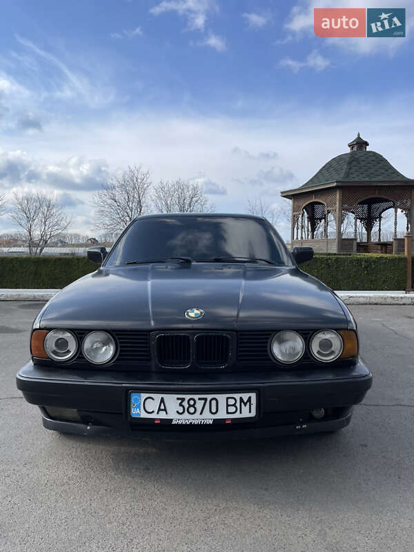 Bmw 5 series (1990)