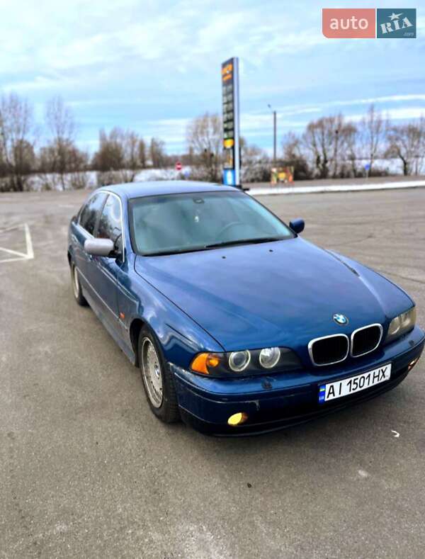 Bmw 5 series (2001)