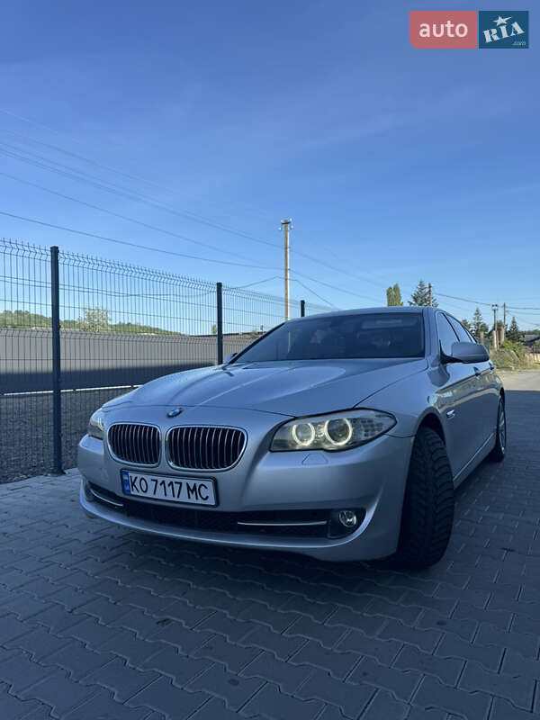 Bmw 5 series (2012)