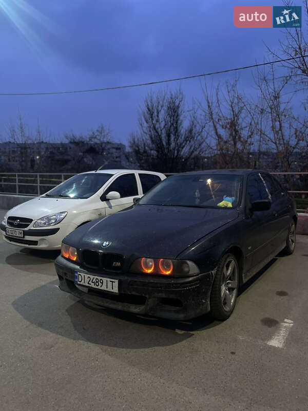 Bmw 5 series (1999)