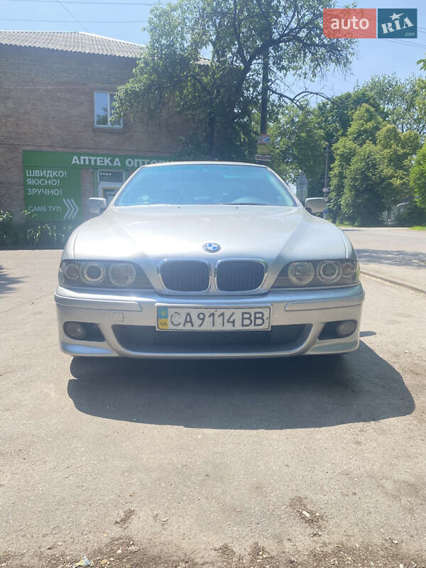 Bmw 5 series (2002)