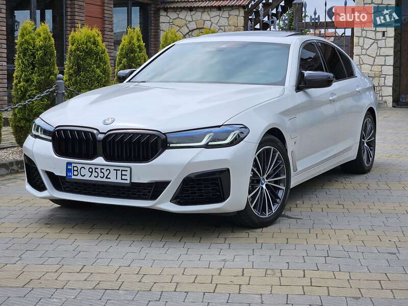 Bmw 5 series (2022)