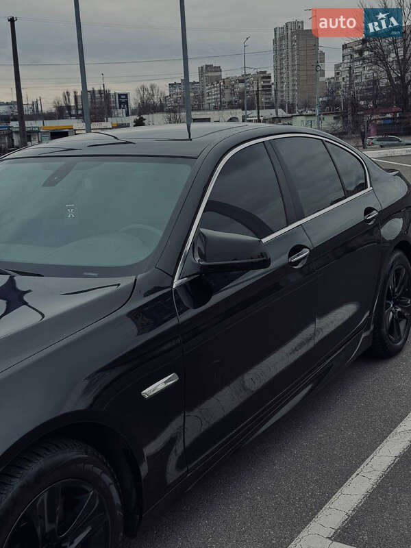 Bmw 5 series (2010)