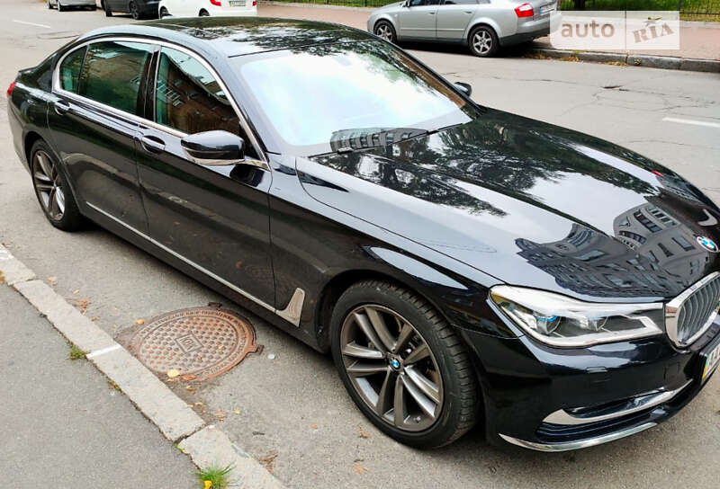 Bmw 7 series (2016)