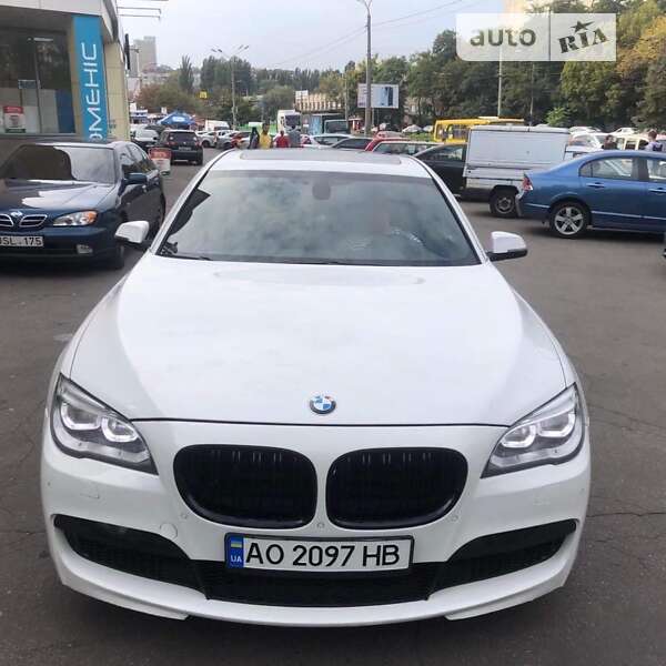 Bmw 7 series (2012)