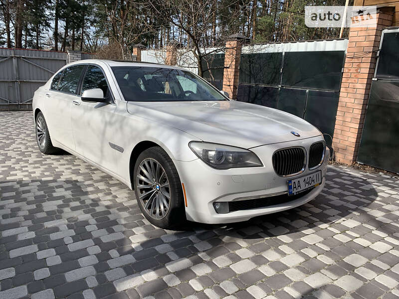 Bmw 7 series (2011)
