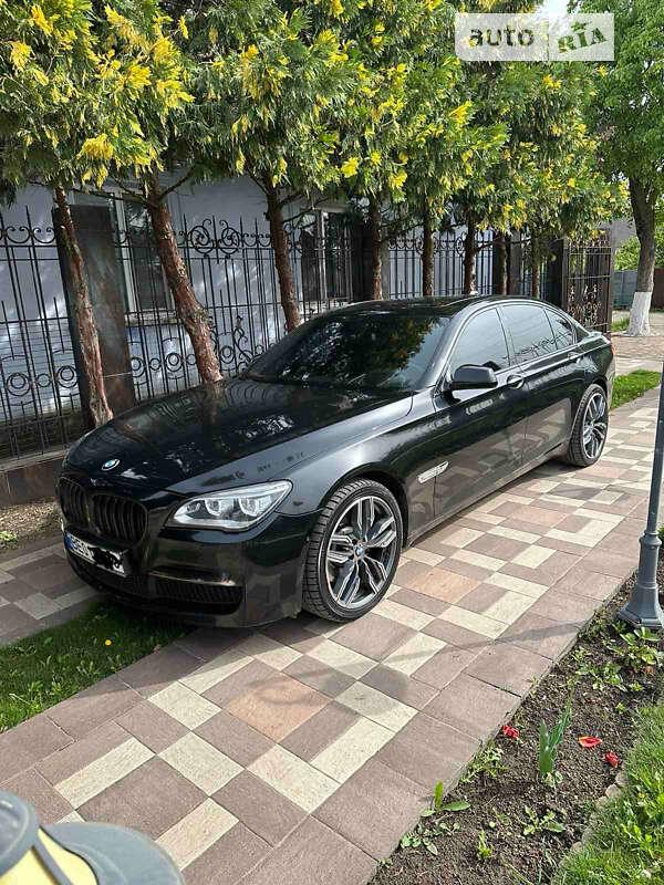 Bmw 7 series (2010)