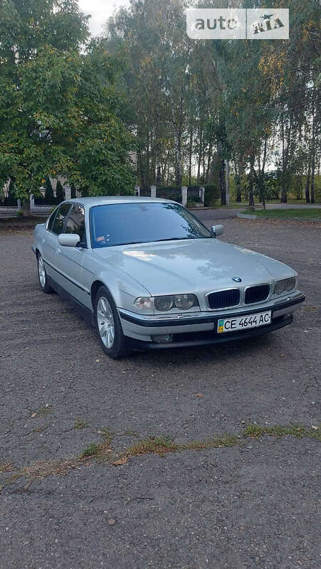 Bmw 7 series (2001)