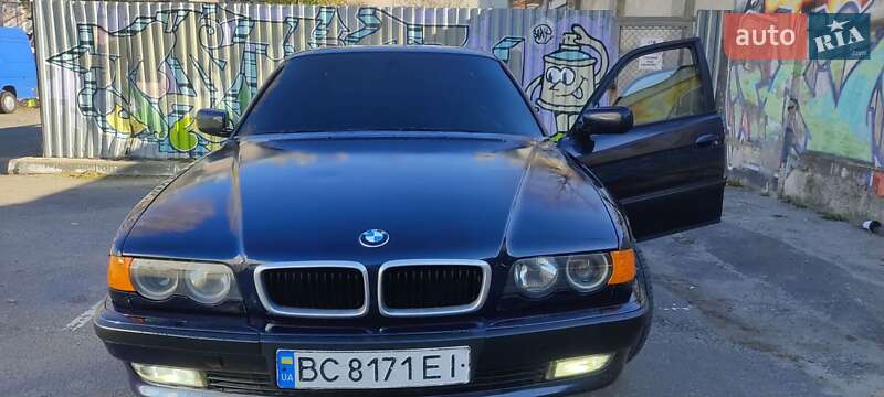 Bmw 740i (1998)