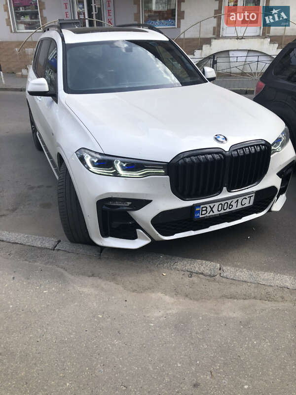 Bmw X7 (2021)