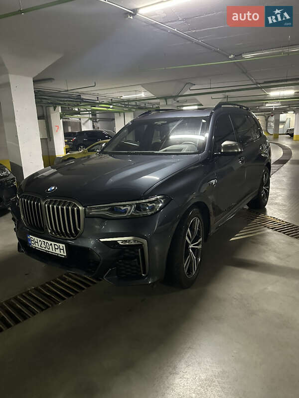 Bmw X7 (2022)