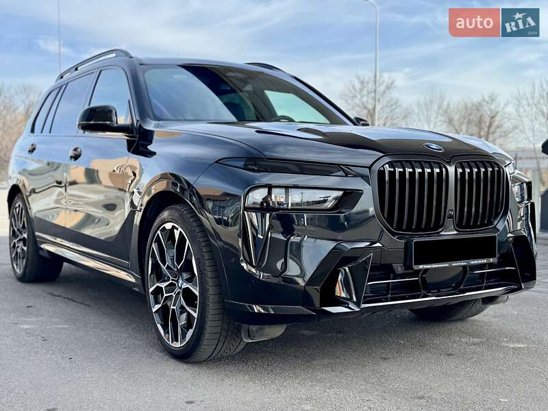 Bmw X7 (2023)