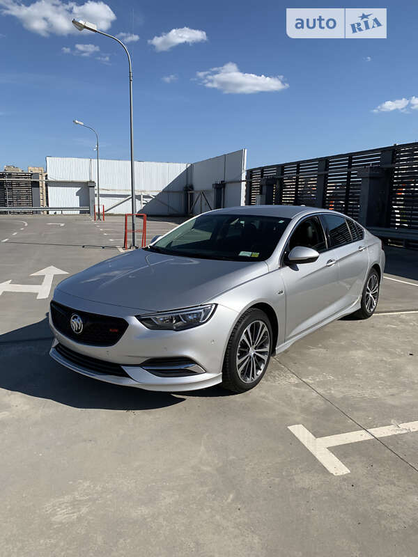 Buick Regal (2018)