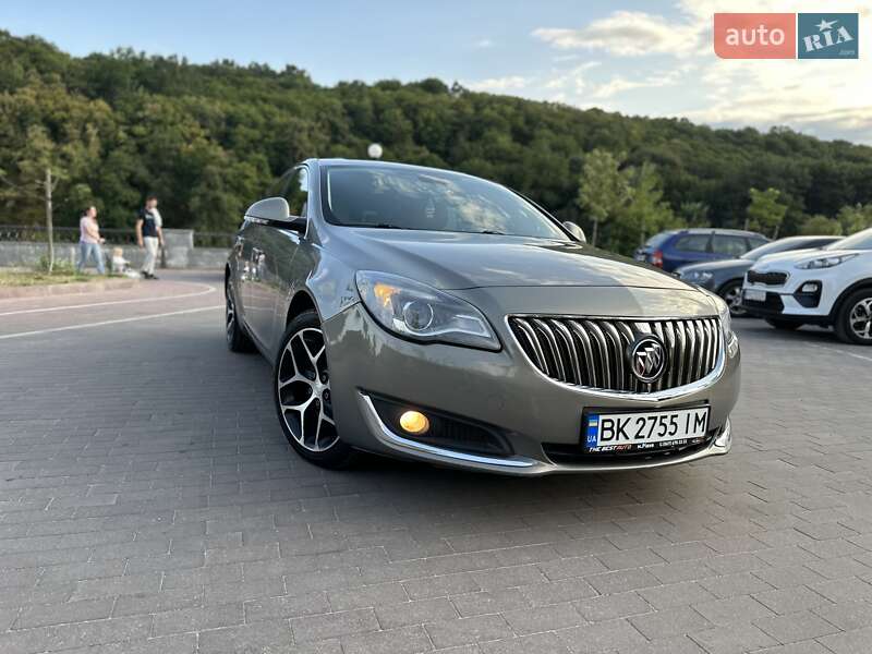 Buick Regal (2016)