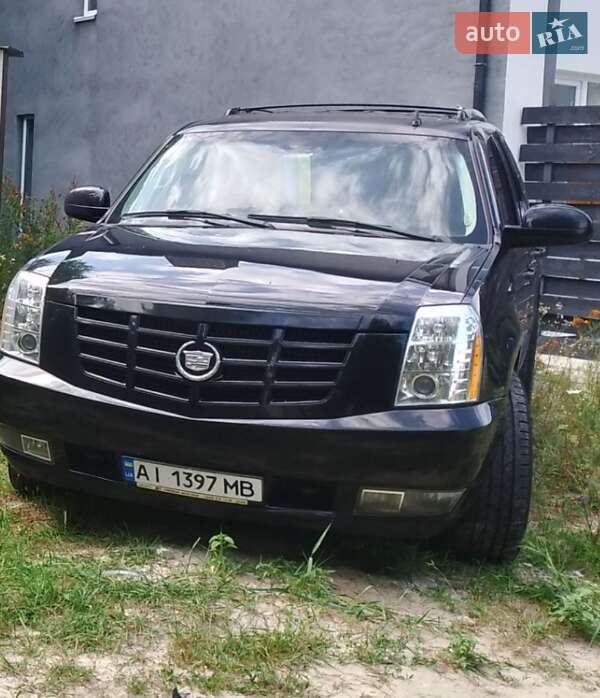 Cadillac Escalade (2006)