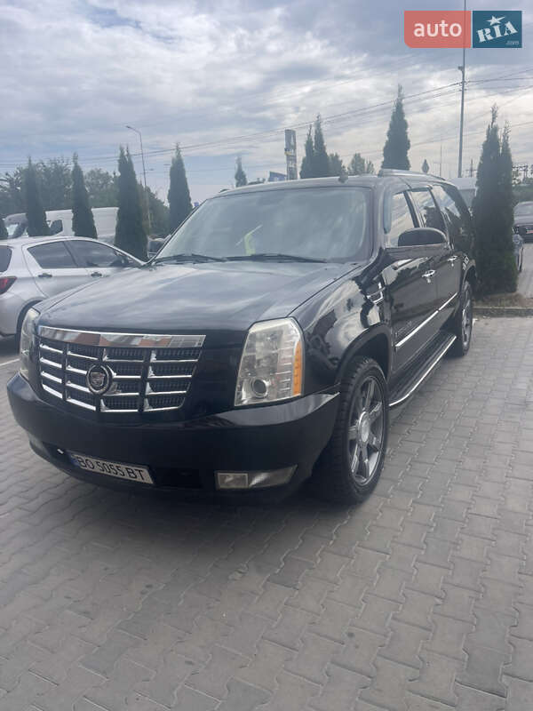 Cadillac Escalade (2008)