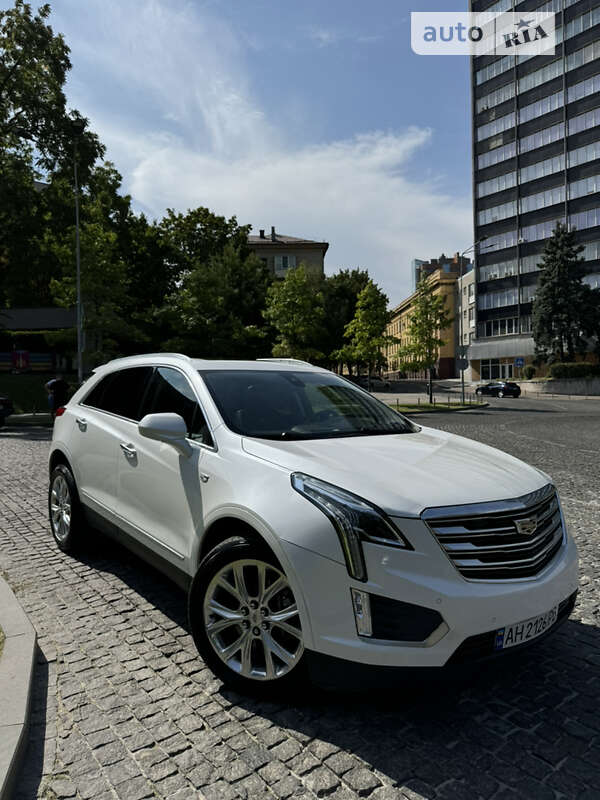 Cadillac Xt5 (2017)