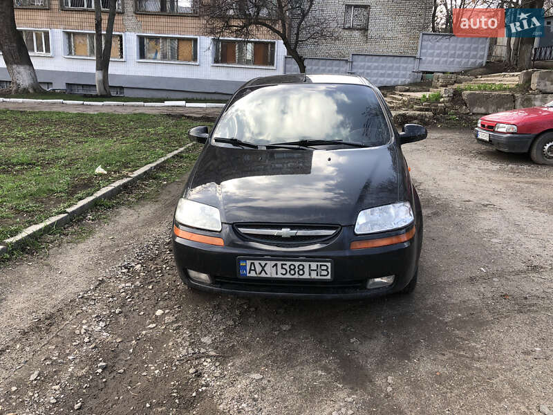 Chevrolet Aveo (2005)
