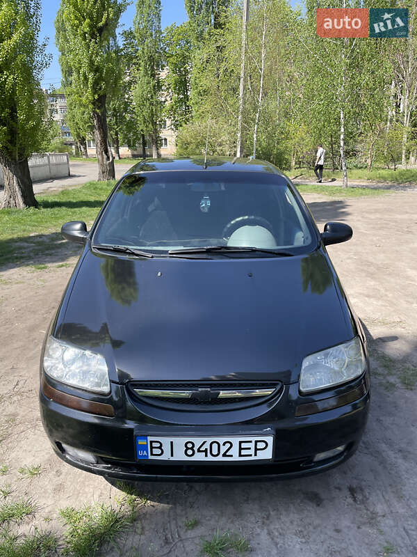 Chevrolet Aveo (2004)