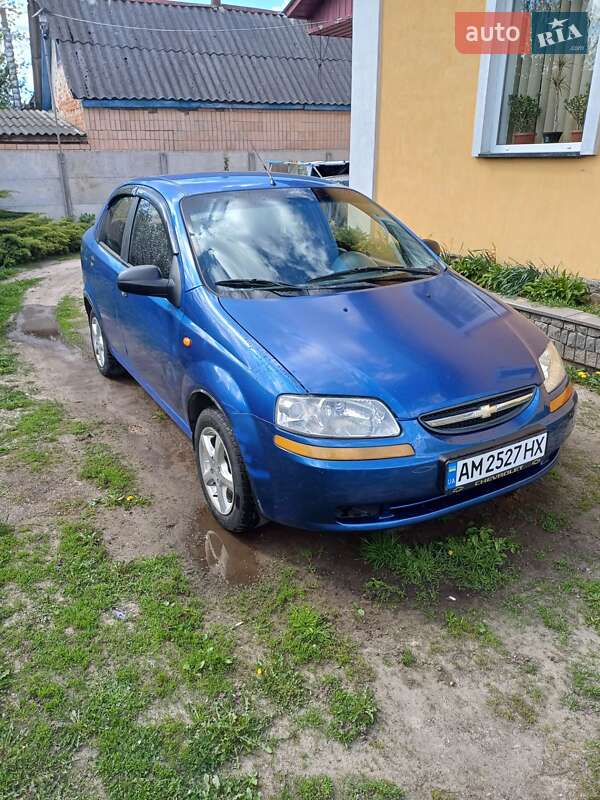 Chevrolet Aveo (2005)
