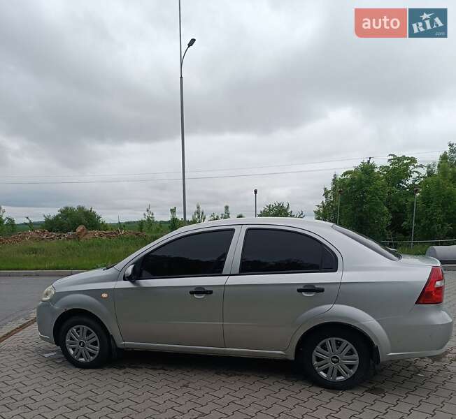 Chevrolet Aveo (2008)