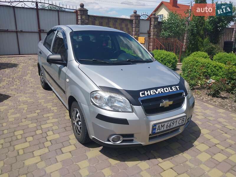 Chevrolet Aveo (2011)