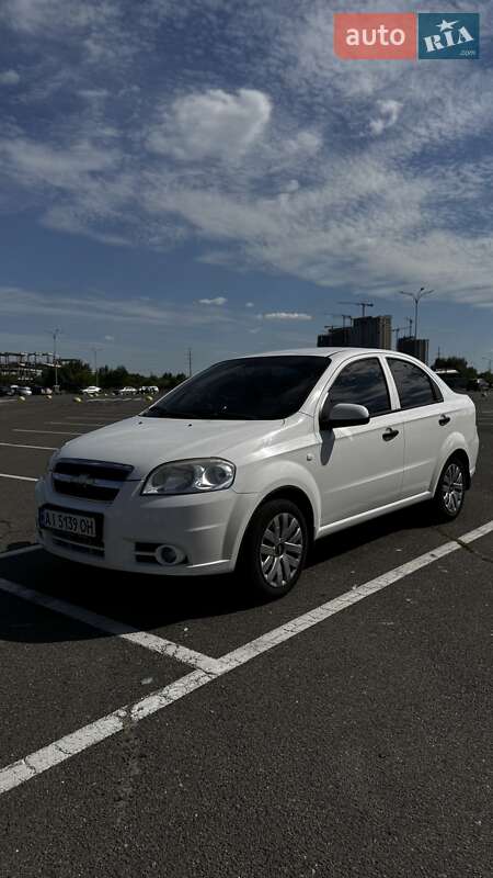 Chevrolet Aveo (2011)