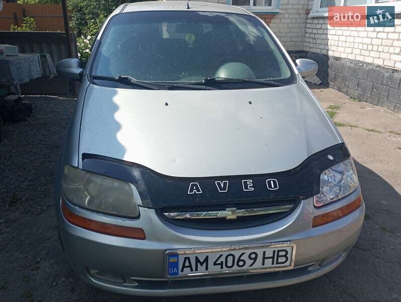 Chevrolet Aveo (2005)