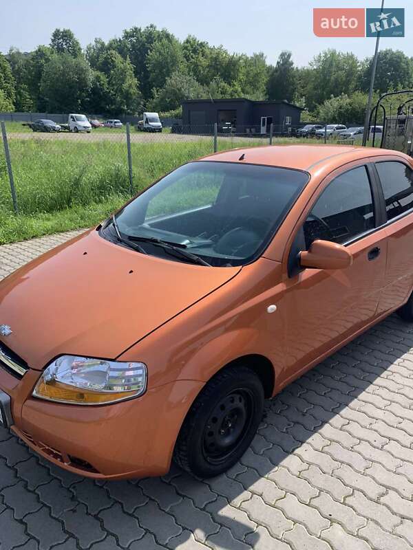 Chevrolet Aveo (2005)