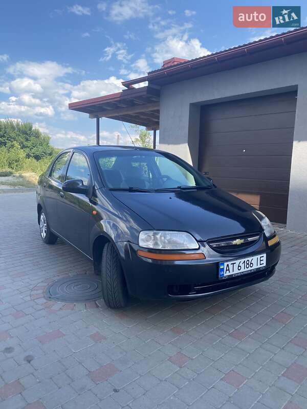 Chevrolet Aveo (2005)