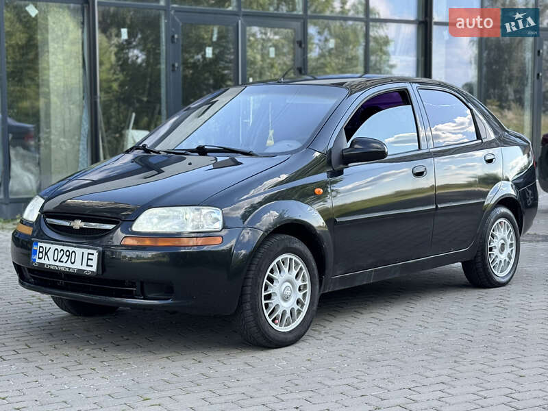 Chevrolet Aveo (2005)