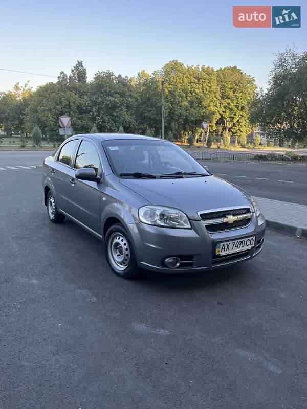 Chevrolet Aveo (2011)