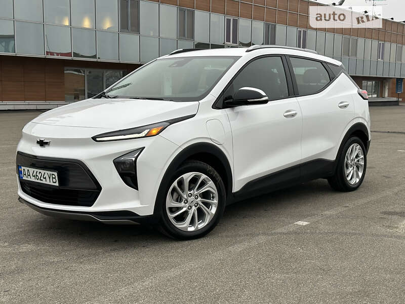 Chevrolet Bolt ev (2023)