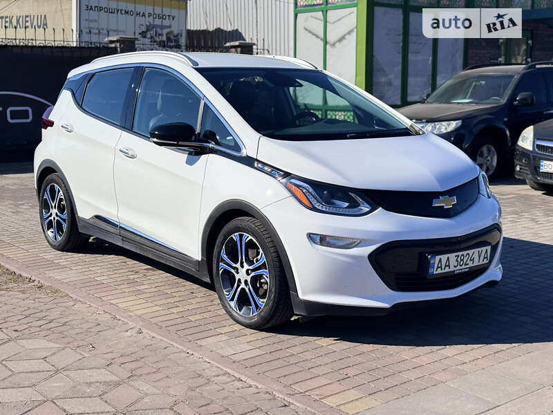 Chevrolet Bolt ev (2017)