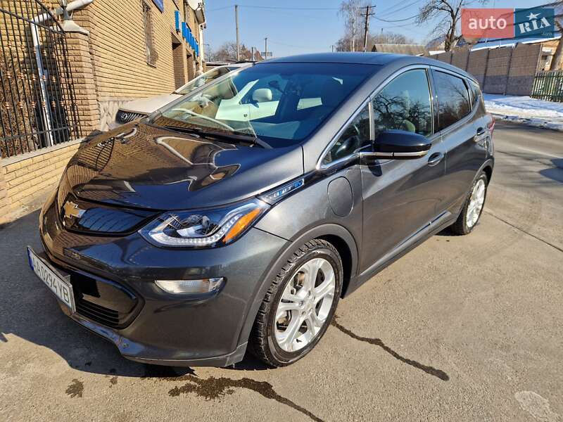 Chevrolet Bolt ev (2017)