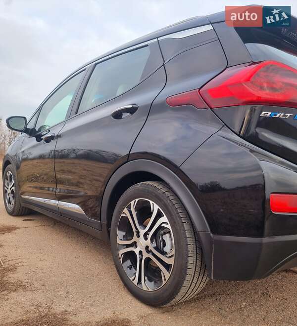 Chevrolet Bolt ev (2021)