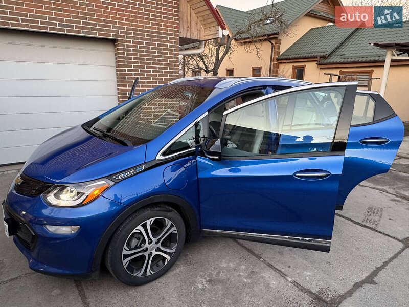 Chevrolet Bolt ev (2020)
