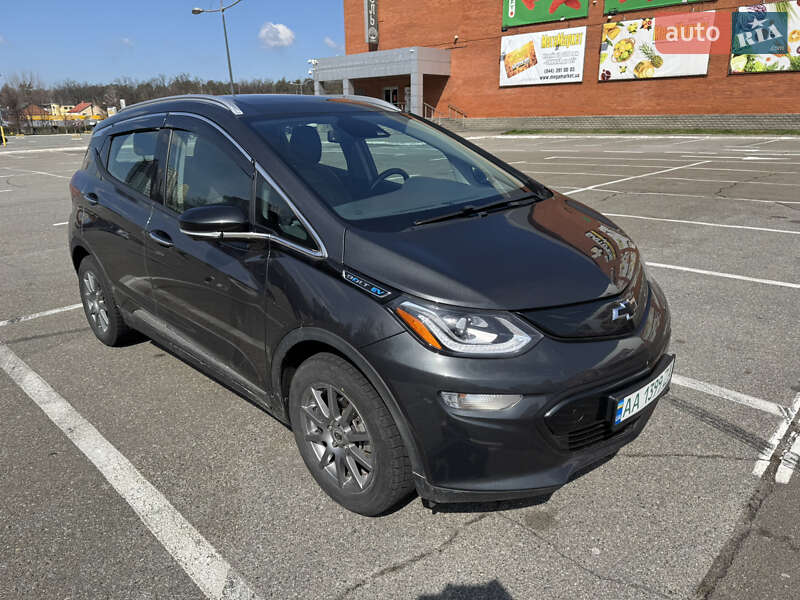 Chevrolet Bolt ev (2017)