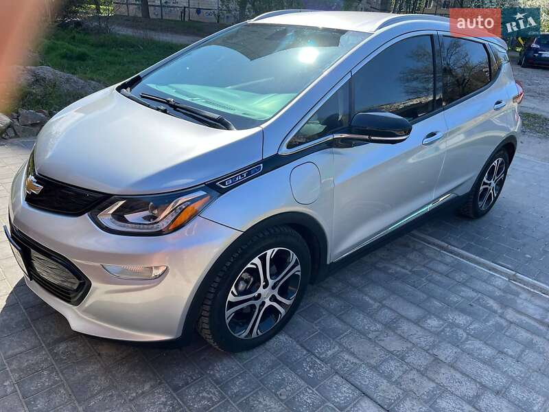 Chevrolet Bolt ev (2017)