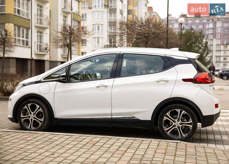 Chevrolet Bolt ev (2021)