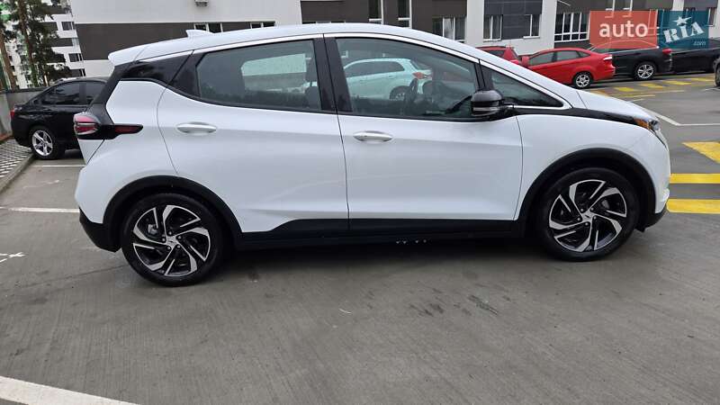Chevrolet Bolt ev (2023)