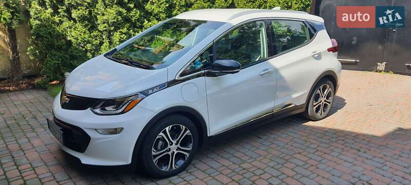 Chevrolet Bolt ev (2017)
