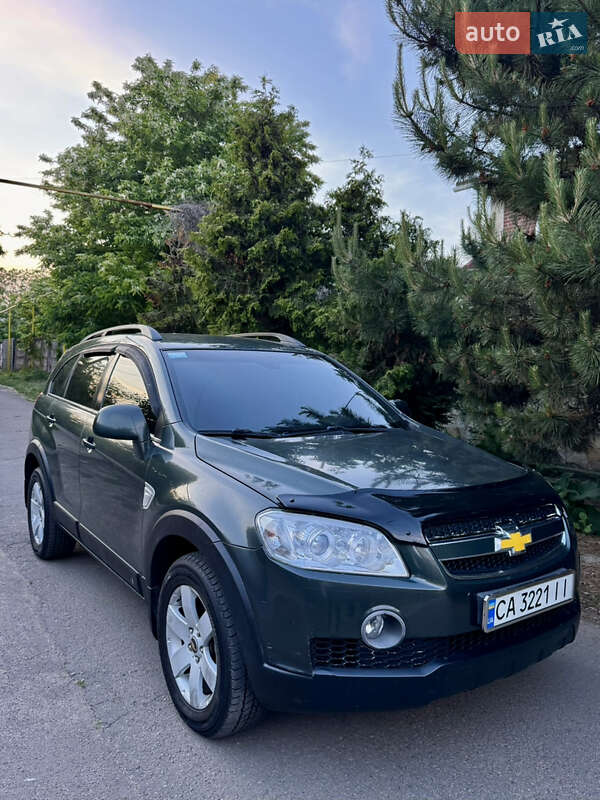 Chevrolet Captiva (2008)
