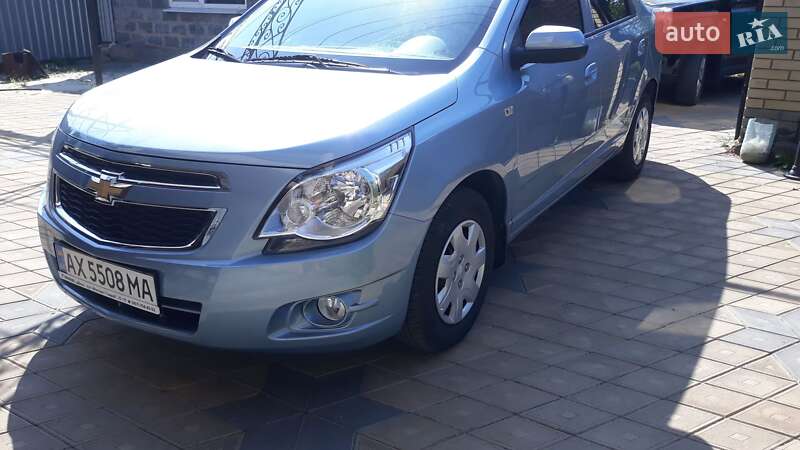 Chevrolet Cobalt (2021)