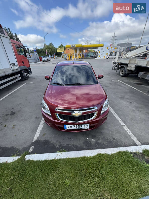 Chevrolet Cobalt (2021)