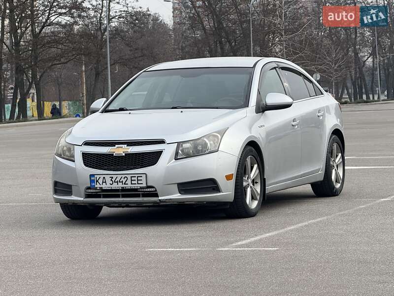 Chevrolet Cruze (2012)