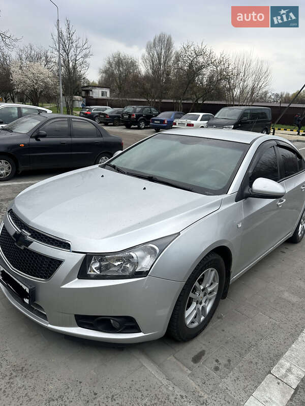 Chevrolet Cruze (2012)