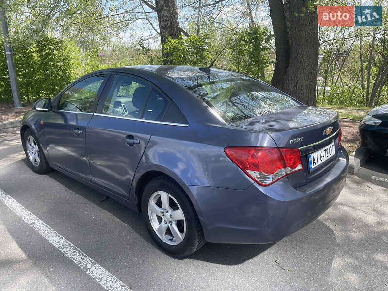 Chevrolet Cruze (2012)