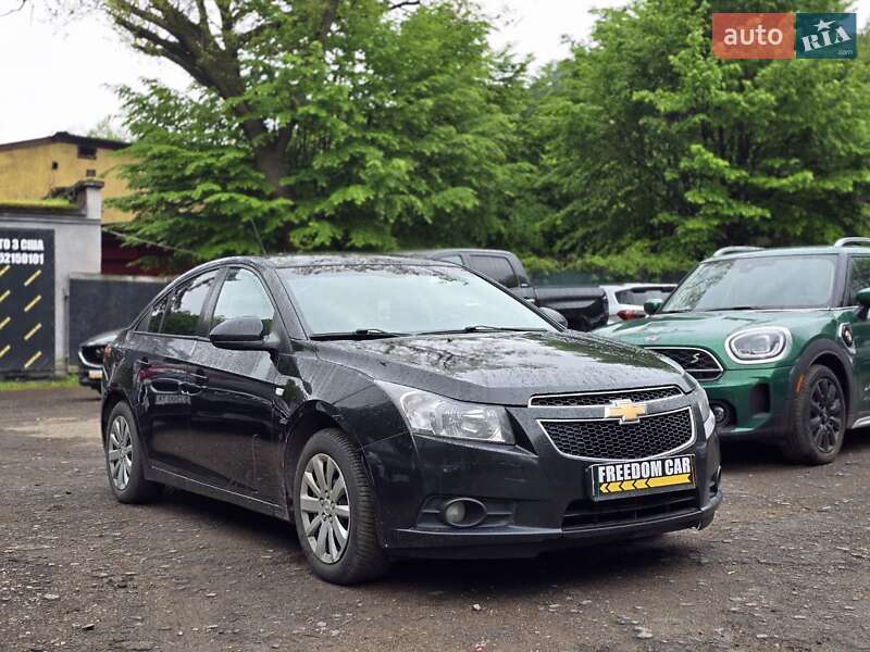Chevrolet Cruze (2012)